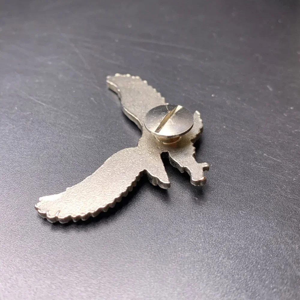 Eagle Screw Style Button Silver Tone Military ? Vintage
